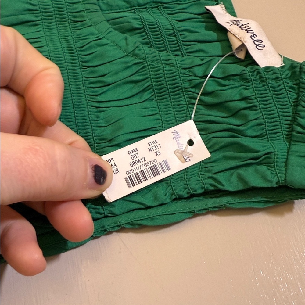 CLEAROUT Madewell The Melody Bubble-Hem Smocked Midi Dress in Poplin Size XS - Picture 7 of 10